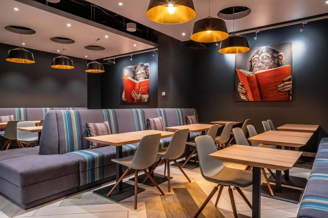 Sky Loft Hotel Kyiv By Rixwell International