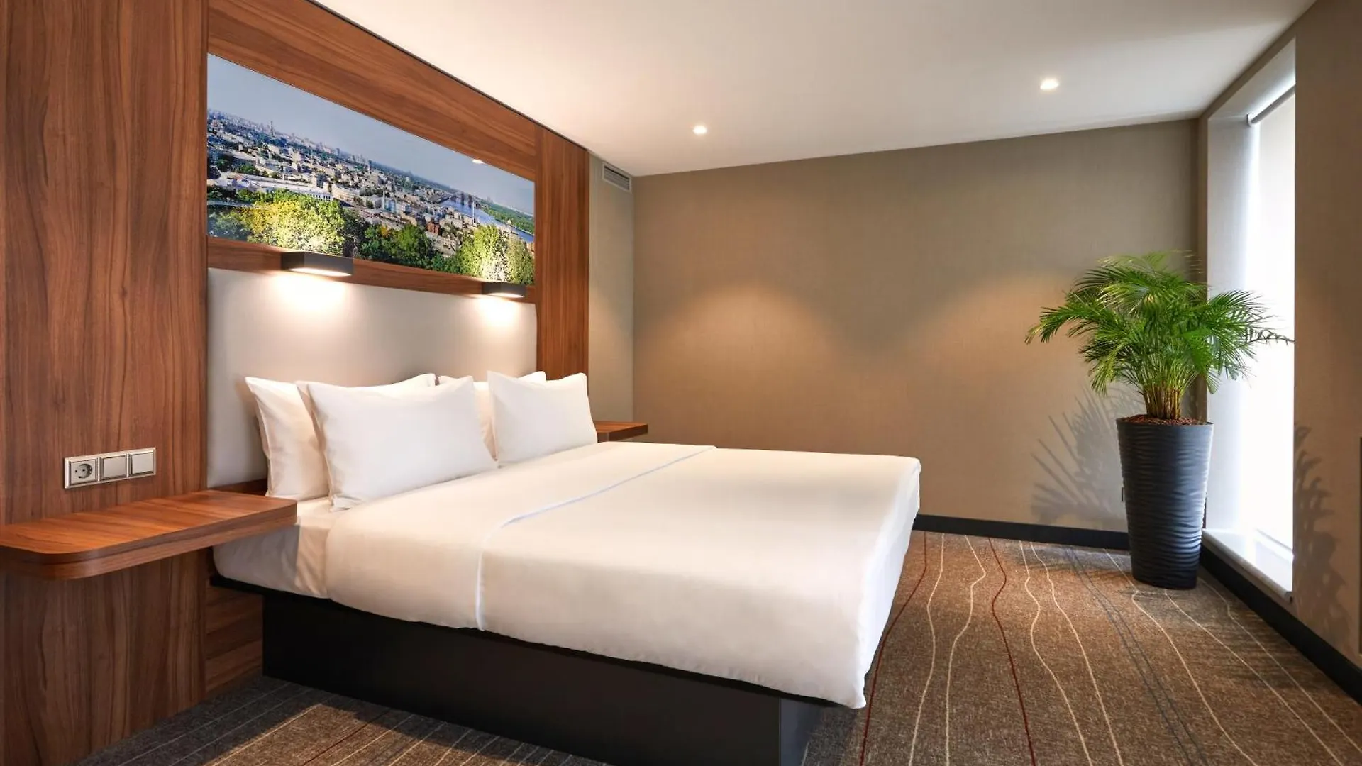 Sky Loft Hotel Kyiv By Rixwell International 4*,